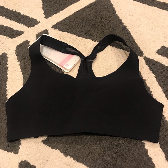lululemon athletica Other - Lululemon itty bracer 34A
